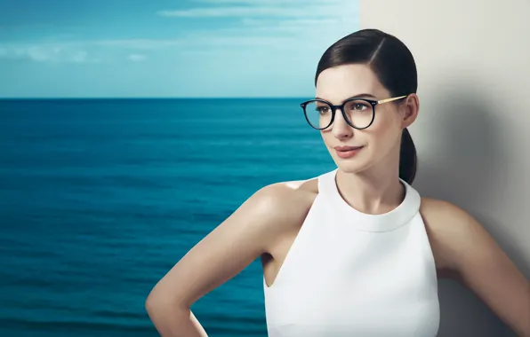 Море, взгляд, поза, актриса, очки, Anne Hathaway, Энн Хэтэуэй