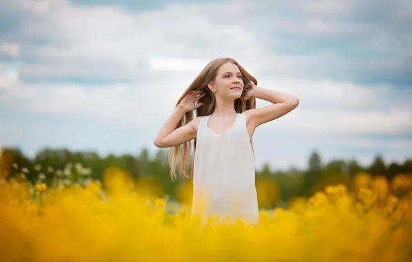 Картинка поле, лето, радость, счастье, цветы, волосы, девочка