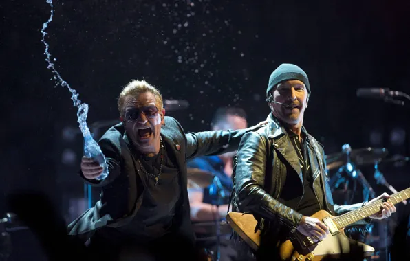 Canada, Vancouver, Adam Clayton, The Edge, Bono, Larry Mullen Jr., iNNOCENCE+ eXPERIENCE Tour, U2ieTour
