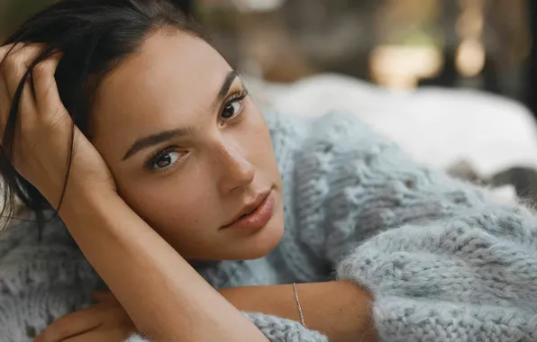 Глаза, взгляд, девушка, фото, губы, красивая, свитер, Vogue
