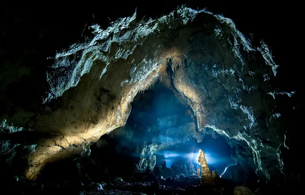 Картинка свет, огни, камни, скалы, пещера