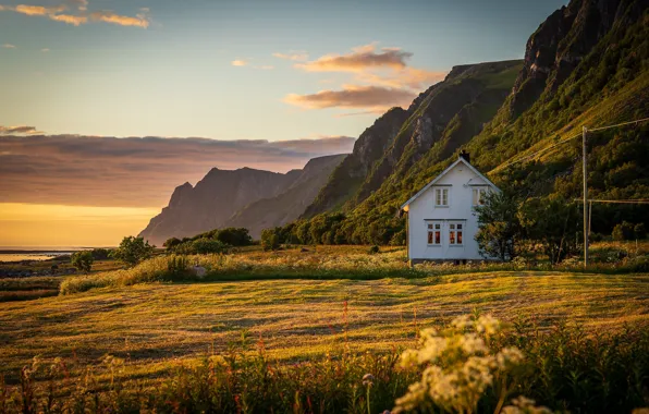 Закат, горы, дом, луг, Норвегия, Andøya Island, Norway Остров Аннёйа