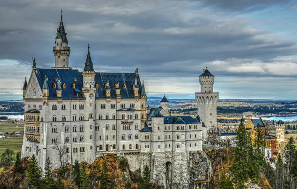 Картинка деревья, замок, Германия, Бавария, Germany, Bavaria, Neuschwanstein Castle, Замок Нойшванштайн