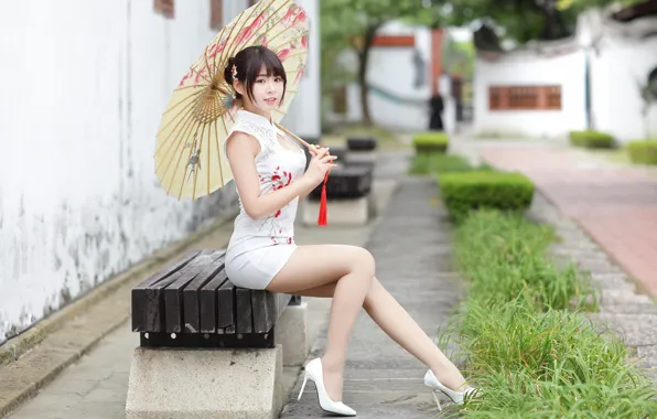 Картинка девушка, зонтик, милая, платье, ножки, азиатка