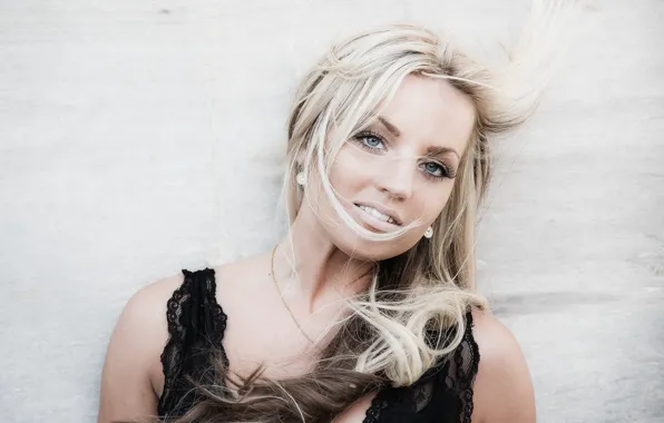 Картинка взгляд, девушка, портрет