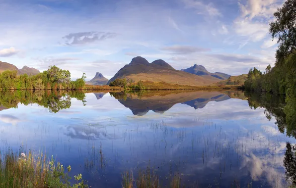 Картинка небо, трава, облака, пейзаж, горы, природа, озеро, Scotland