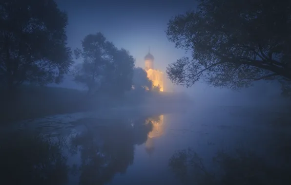 Картинка ночь, туман, церковь
