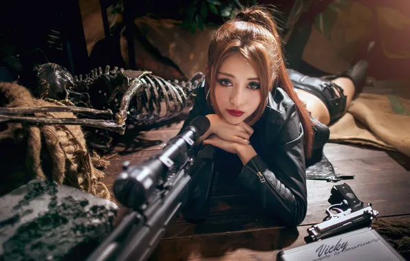 Картинка model, women, lying down, smoky eyes, girls with guns, red lipstick, dyed hair, lying on …