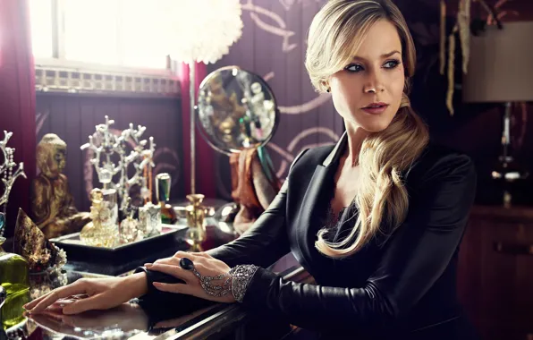 Картинка сериал, Defiance, Вызов, Julie Benz, Mayor Amanda Rosewater