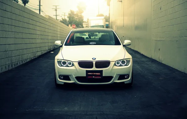 Картинка BMW, white, front, E92, 328i, MRR Wheels