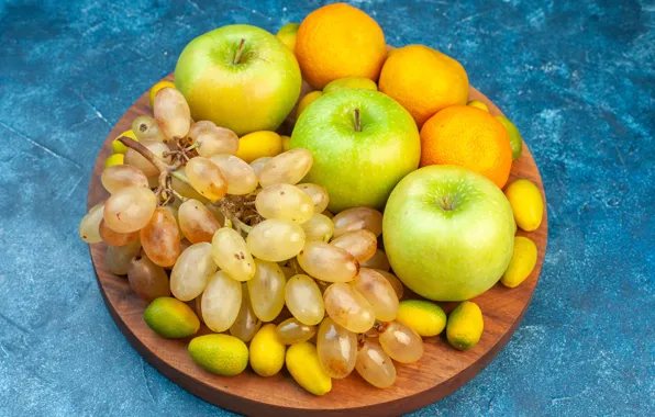 Яблоки, виноград, голубой фон, поднос, мандарины
