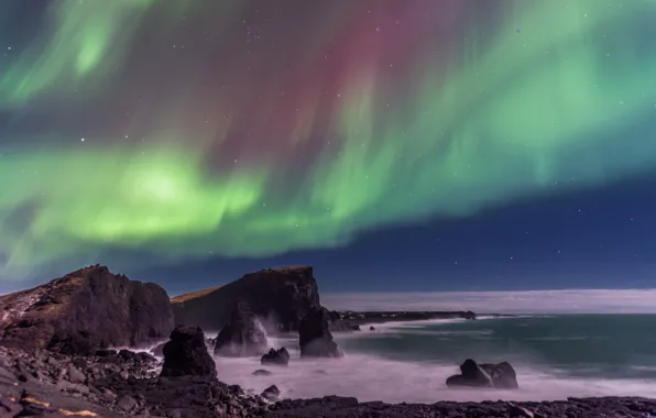 Картинка небо, звезды, скалы, северное сияние, Исландия