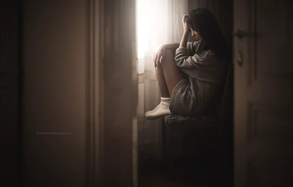 Картинка Stefan Hausler, evening, sad, model, Seline Bulczynska, room, girl