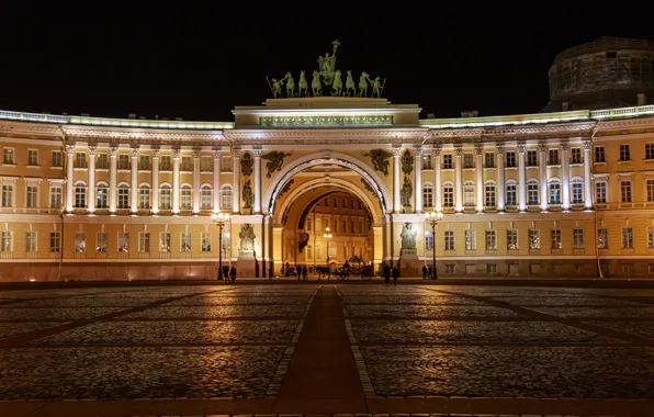Арка, Санк-Петербург, Штаб