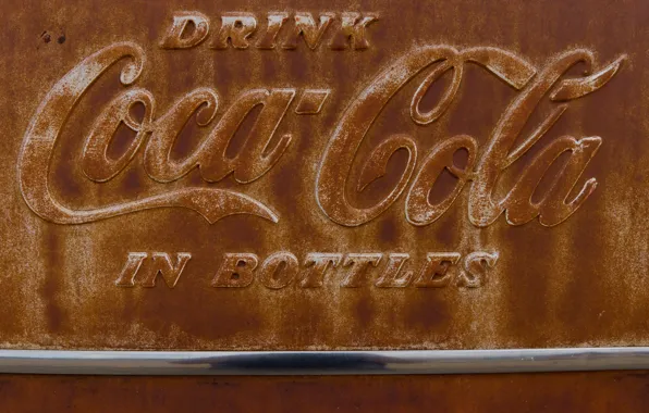 Картинка металл, логотип, ржавчина, напиток, Coca-Cola