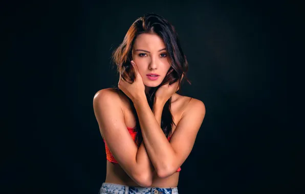 Губки, зубки, кареглазая, Nathana