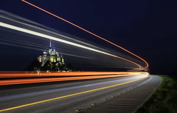 Картинка дорога, ночь, огни, France, Le Mont-Saint-Michel