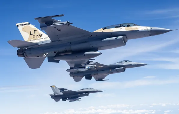 ВВС США, General Dynamics F-16 Fighting Falcon, истребитель четвёртого поколения, американский многофункциональный лёгкий