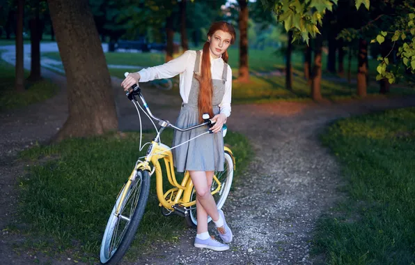 Картинка девушка, велосипед, парк, рыжеволосая, Даша