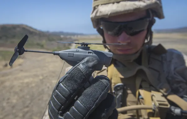 Soldier, drone, Black Hornet Nano, military drone