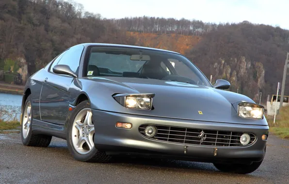 Ferrari, 456