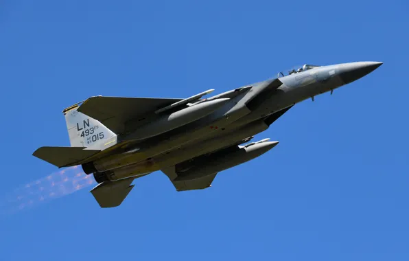 ВВС США, McDonnell Douglas F-15 Eagle, четвёртого поколения, американский всепогодный истребитель