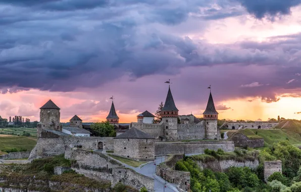 Небо, тучи, замок, стены, башни, крепость, Украина, Каменец-Подольская крепость