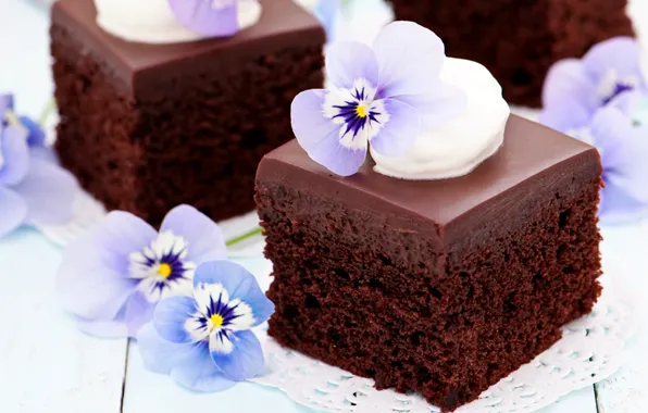 Картинка фиолетовый, цветы, еда, шоколад, торт, пирожное, cake, десерт