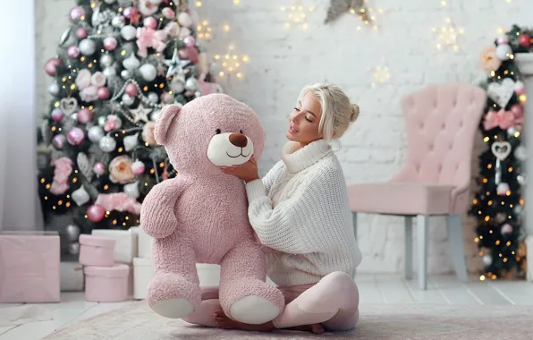 Картинка девушка, настроение, медведь, Новый год, ёлка, свитер, плюшевый мишка, Dmitry Arhar