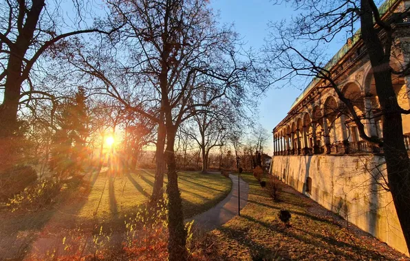 Город, весна, Прага, Чехия, архитектура, letohrádek královny Anny, Королевский сад Пражского Града, Летний дворец королевы …