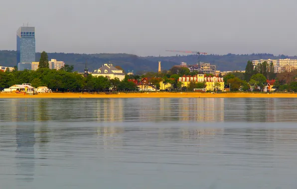 Sea, port, wharf