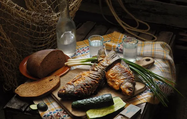 Рыба, огурец, хлеб, соль, жареная рыба, самогон, карась, ну за улов