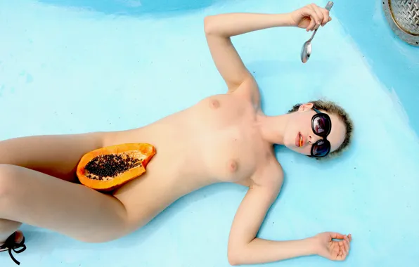 Boobs, fruits, swimmingpool
