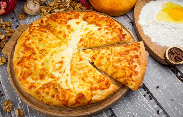 Яйцо, сыр, хачапури