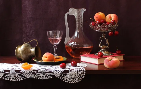 Вишня, стол, книга, ваза, фрукты, натюрморт, персики, графин