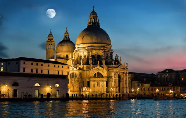 Картинка ночь, город, луна, освещение, Италия, Венеция, собор, архитектура