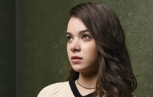 Портрет, актриса, брюнетка, Hailee Steinfeld, Хейли Стейнфилд