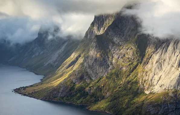 Картинка clouds, mountain, norway, range, cliff