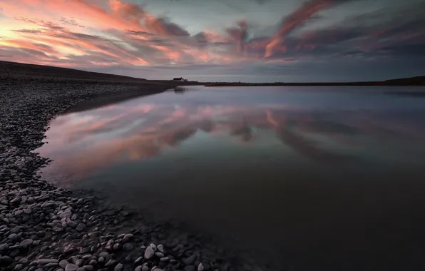 Картинка море, закат, берег, дома
