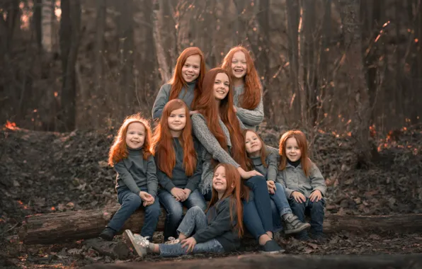 Картинка лес, девушка, волосы, девочки, рыжие, компания, улыбки