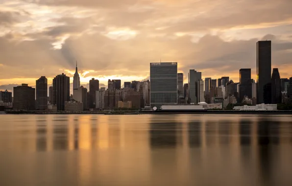 Картинка вода, закат, город, отражение, нью-йорк, сша, new york, usa