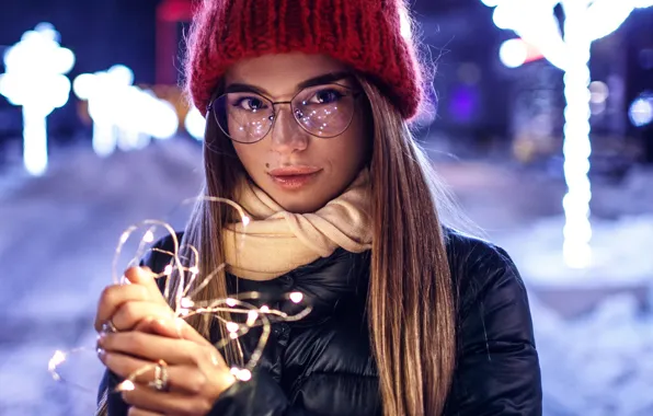 Картинка зима, взгляд, огни, модель, шапка, Девушка, очки, Сергей Сорокин