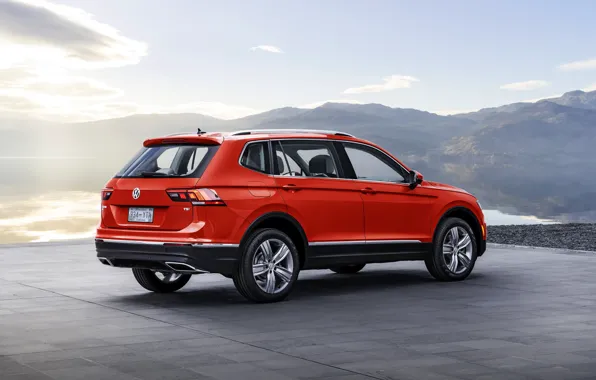 Картинка оранжевый, Volkswagen, вид сбоку, Tiguan