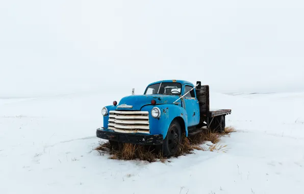 Зима, поле, машина, грузовик