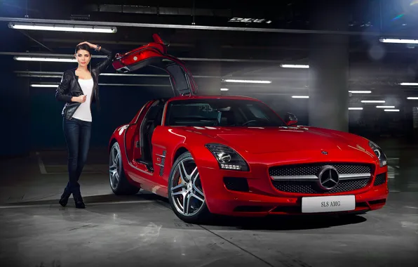 Картинка Mercedes-Benz, Girl, Red, AMG, SLS, Beauty, Supercar, Door