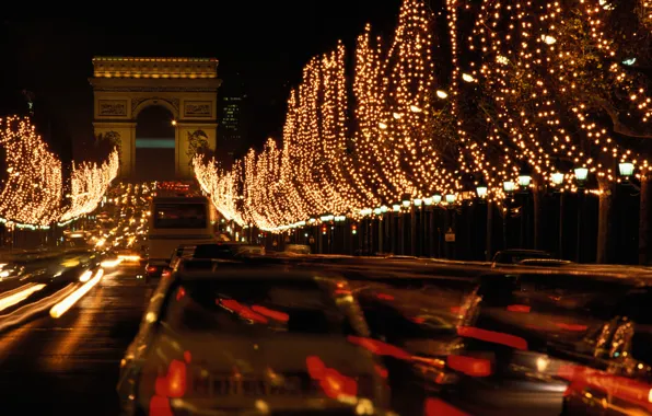 Картинка ночь, новый год, париж, гирлянды, триумфальная арка
