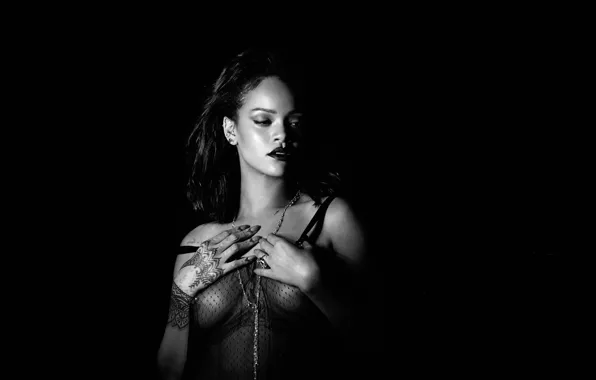 Грудь, черно-белое, певица, Rihanna