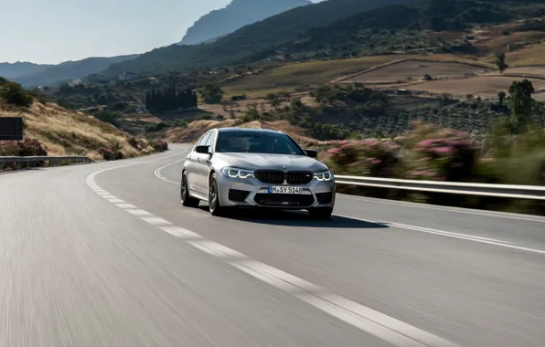 Картинка дорога, горы, серый, разметка, скорость, BMW, седан, 4x4