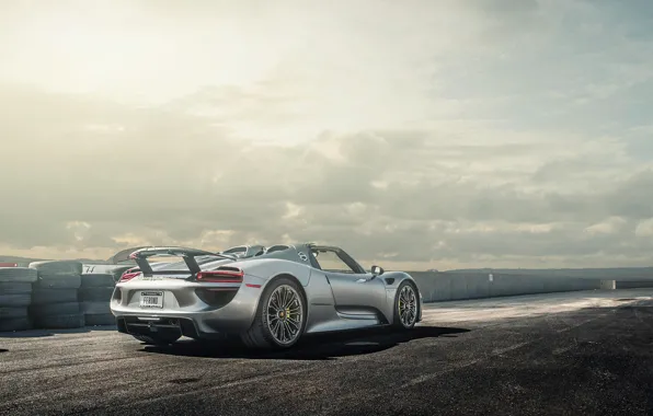 Картинка Porsche, Spyder, 918, View, Silver, Wheels, Spoiler, Rear