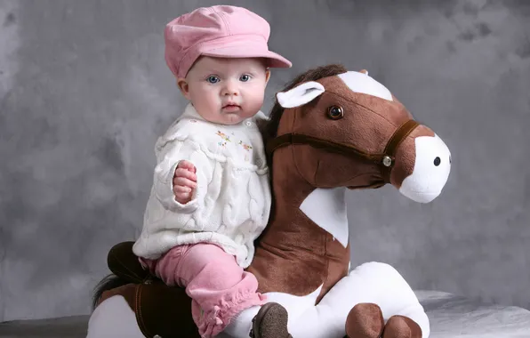 Картинка дети, фото, шапка, лошадь, игрушка, младенец